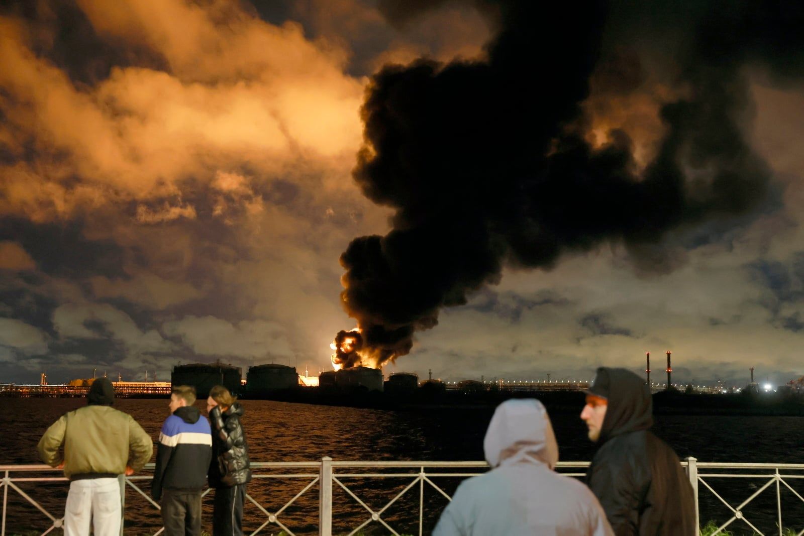 Ukrainian drone attack hits St. Petersburg