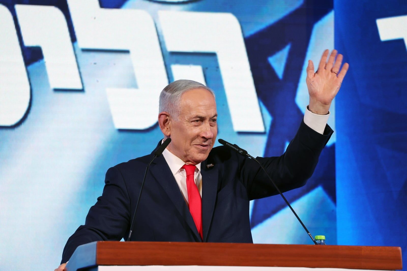 Israelis vote in legislative elections