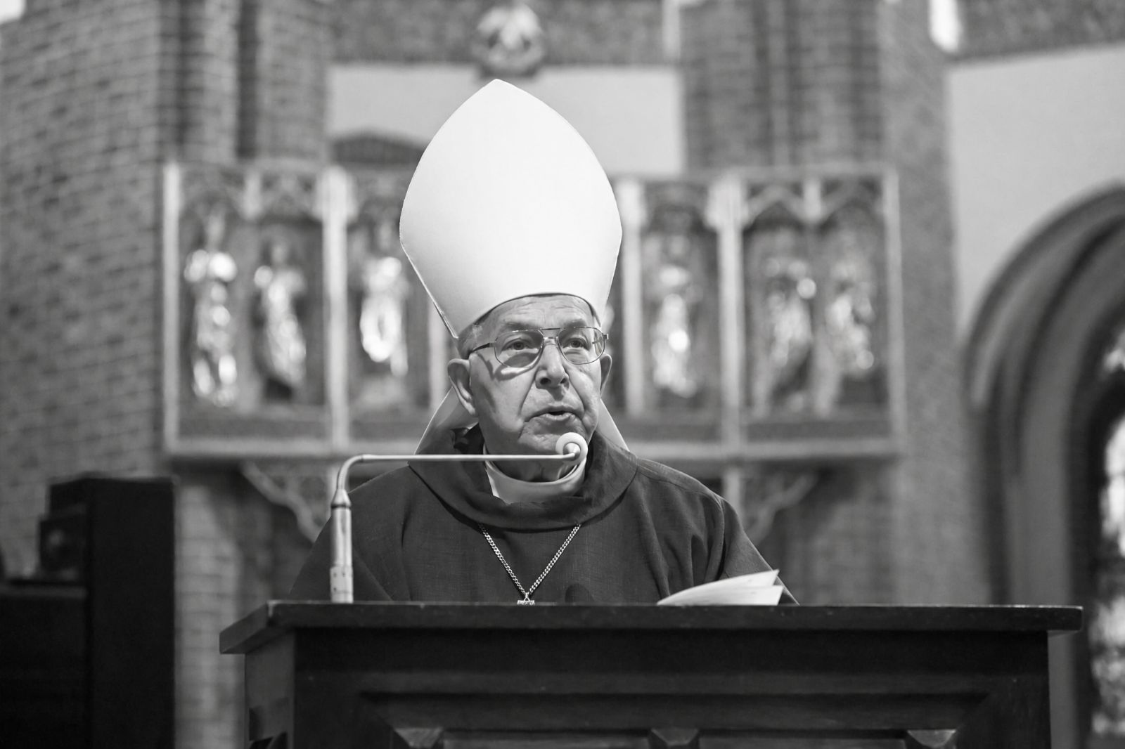 Zmarł bp Paweł Socha. Duchowny miał 91 lat