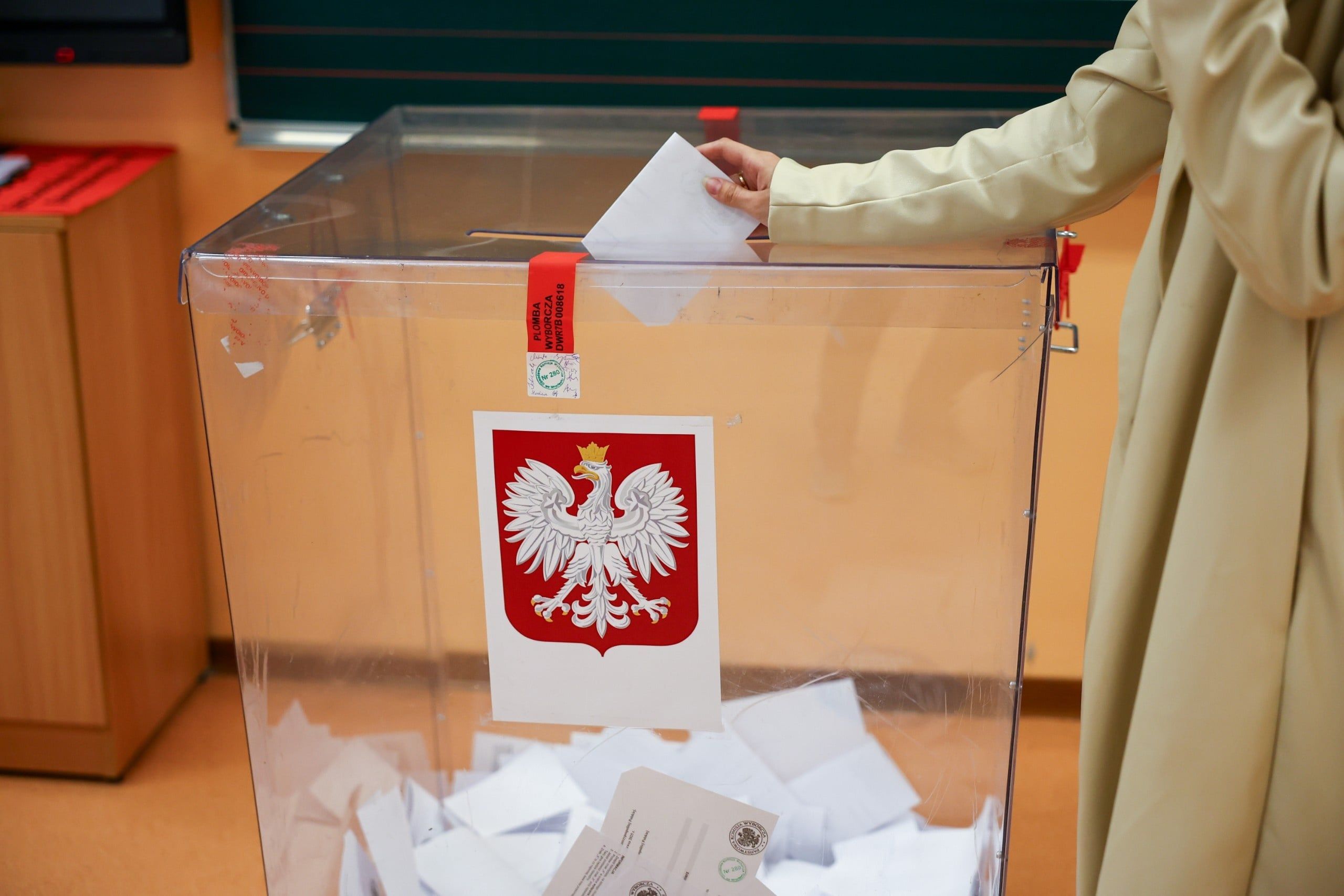 Wybory prezydenckie 2025 r. Policzyli głosy Nawrockiego Trzaskowskiemu