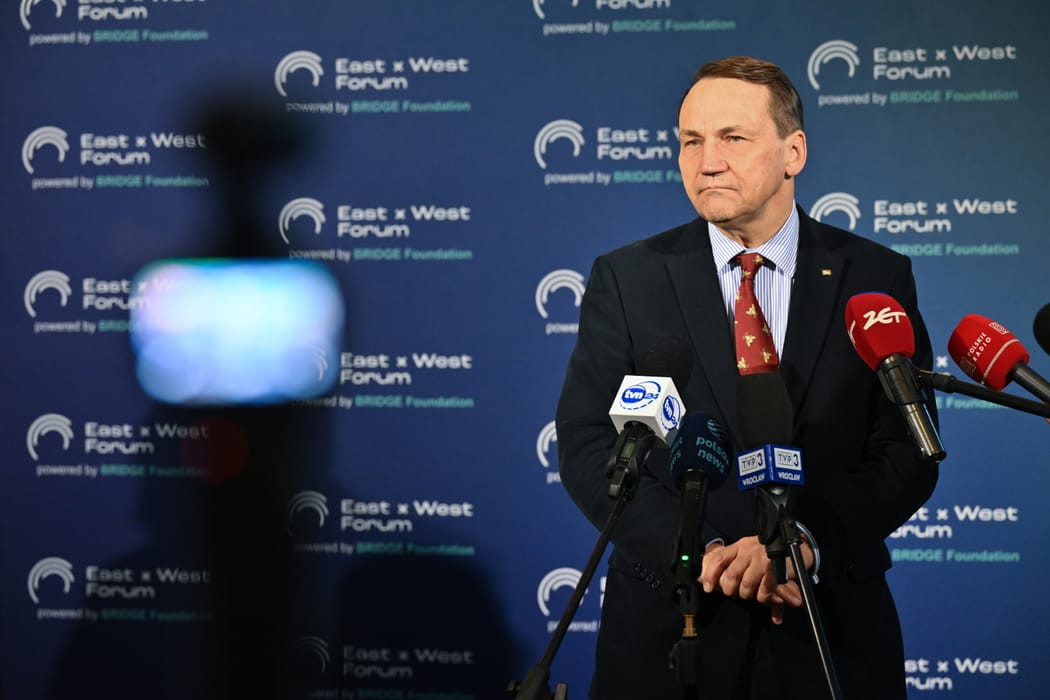 Radosław Sikorski w Waszyngtonie. Szef MSZ gościem „tajemniczej” Grupy Bilderberg