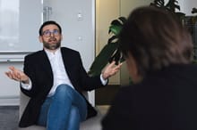 Obajtek nawiązuje do ślubowania sędziów. Orlen przypomina mu jego wpadkę