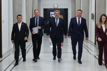 250 stron, 51 zarzutów. Jest wniosek o Trybunał Stanu dla Ziobry