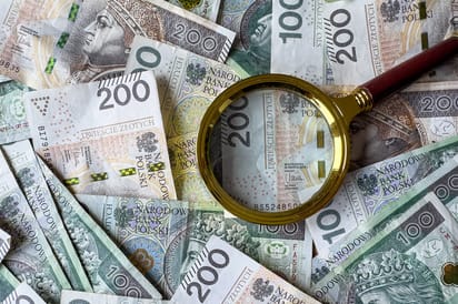 GUS podał dane o wynagrodzeniach i zatrudnieniu w sektorze przedsiębiorstw w lutym