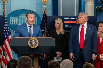 Pete Hegseth i Donald Trump.