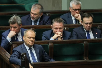 Ponad połowa Polaków uważa, że rząd Donalda Tuska nie spełnił ich oczekiwań, jeśli chodzi o rozliczenia rządów PiS