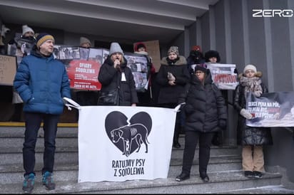 Protest w Sobolewie. (fot. Kanał Zero/YT)