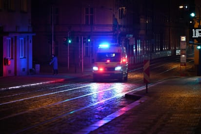 Rzucił się na nożownika. Ksiądz nie przeżył ataku w Jarosławiu