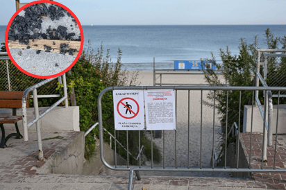Czarne grudki na polskiej plaży. Poszedł alert RCB