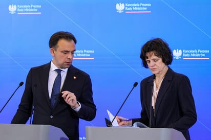 Minister finansów Andrzej Domański i wiceminister finansów Hanna Majszczyk