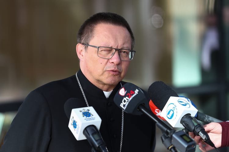 Kardynał Grzegorz Ryś przed krakowskim synodem.