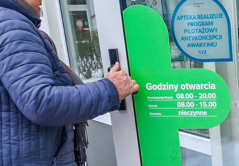 Na rynku w Polsce pojawiły się nielegalne podróbki leków psychotropowych. (fot. Piotr Kamionka/East News)