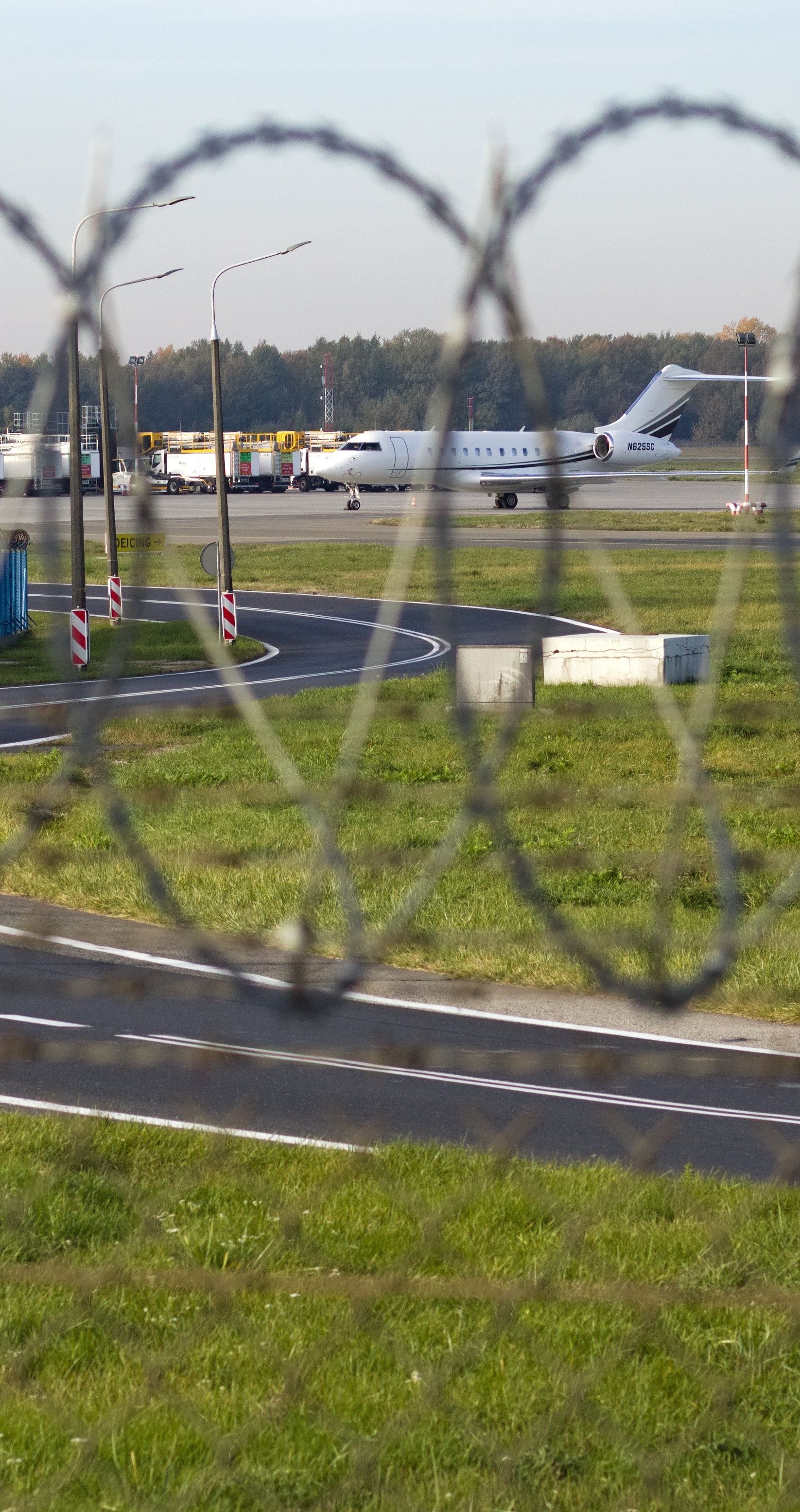 Akcja służb na lotnisku Chopina. Zatrzymano podejrzanego o szpiegowanie dla Chińczyków