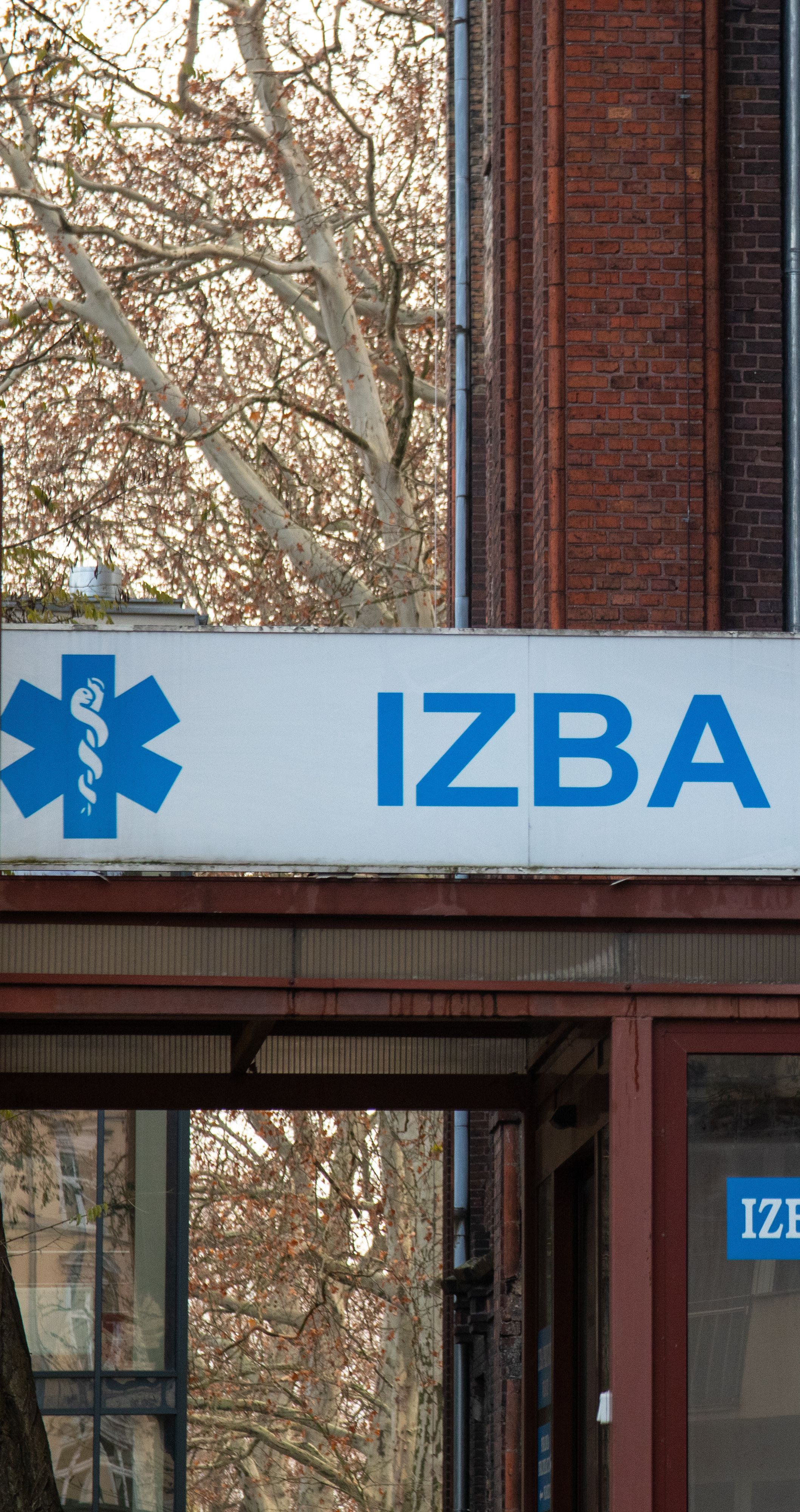 Błąd w poznańskim szpitalu. Prof. Dariusz S. z zarzutem umyślnego uszkodzenia ciała