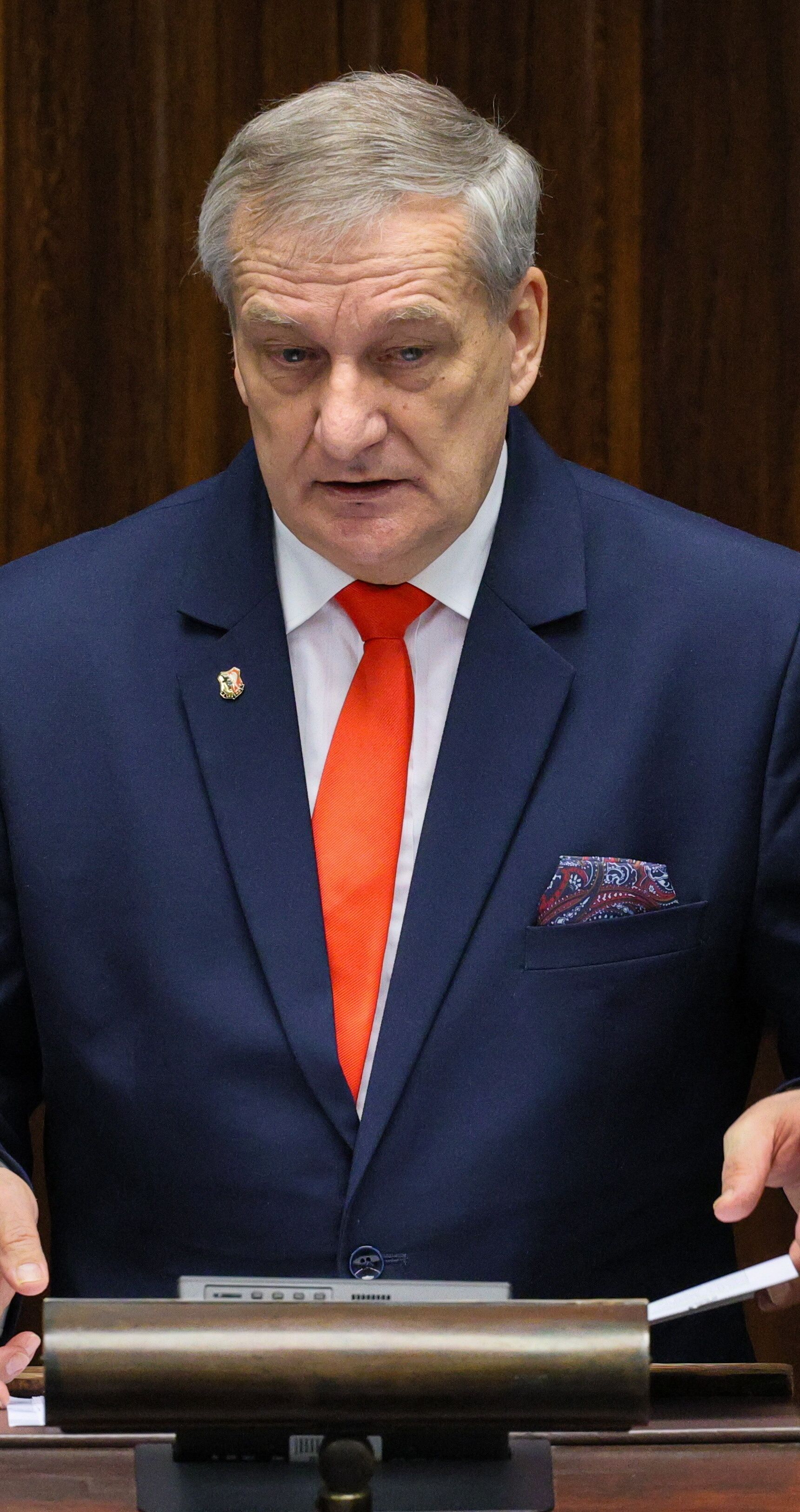 Ponad 97 proc. przyjęć poza kolejką. Ministerstwo reaguje po publikacji Zero.pl