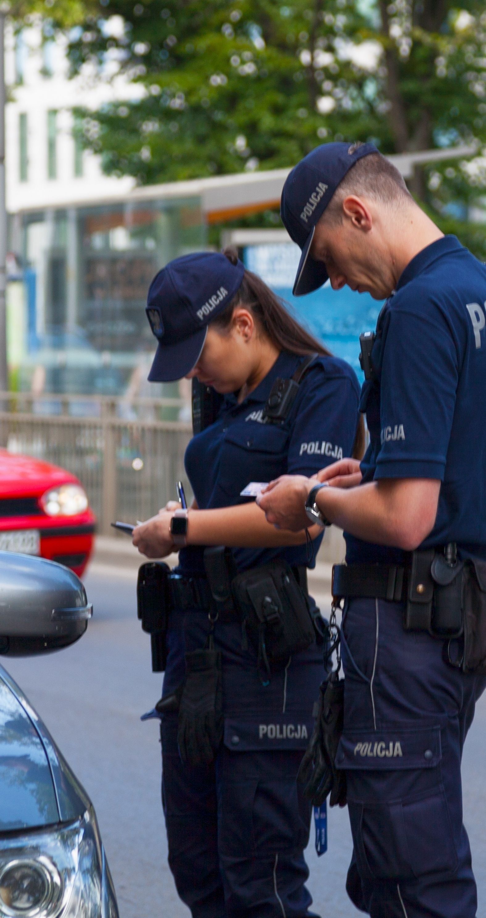 Polacy podzieleni w sprawie mandatów dla kierowców. „Kampanie edukacyjne nie działają”