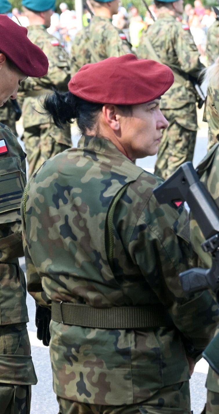 Kwalifikacja wojskowa dla kobiet? Do Sejmu wpłynęła petycja