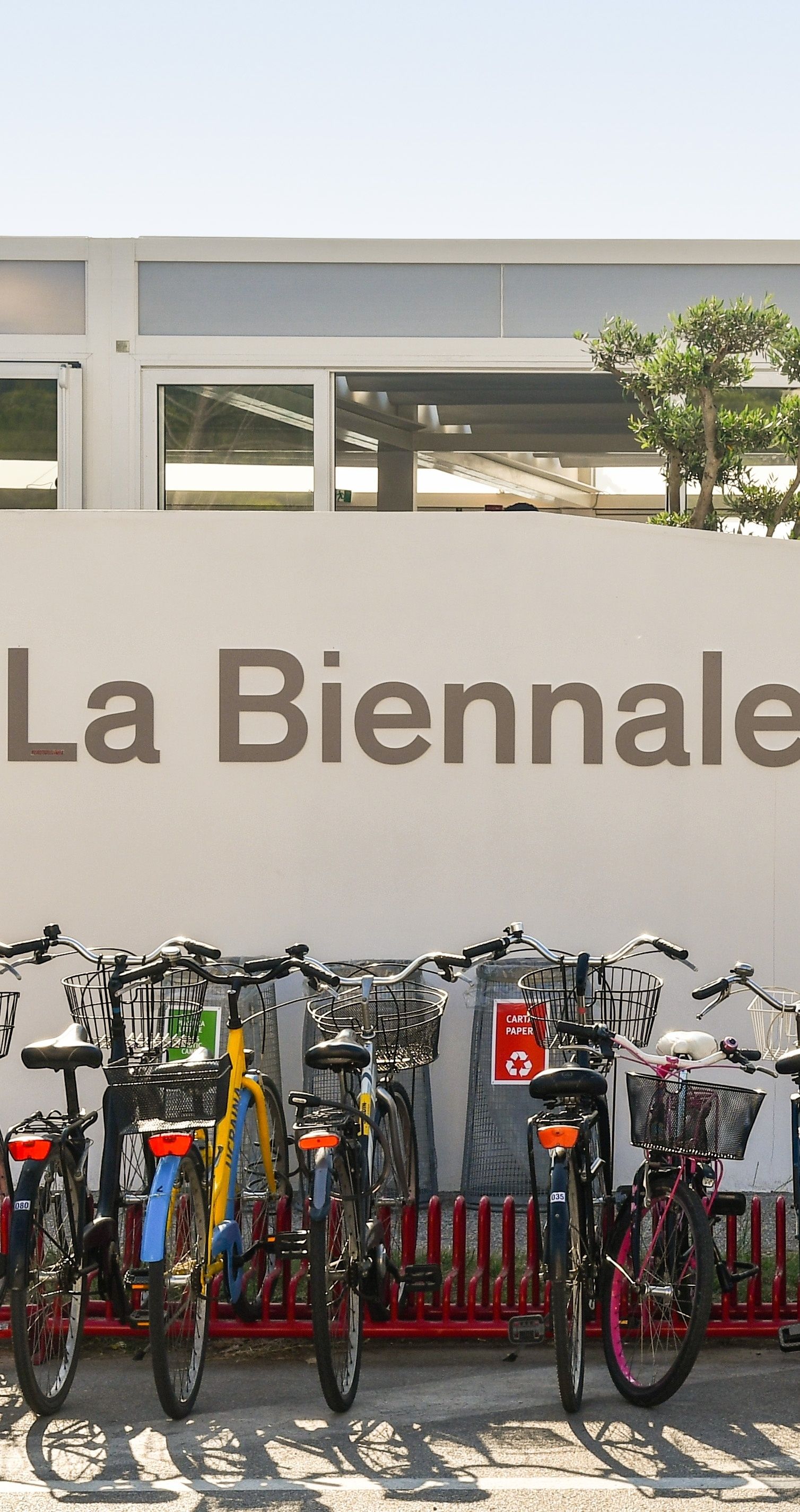 Ukraińskie władze apelują do Włochów: Usuńcie Rosję z Biennale w Wenecji