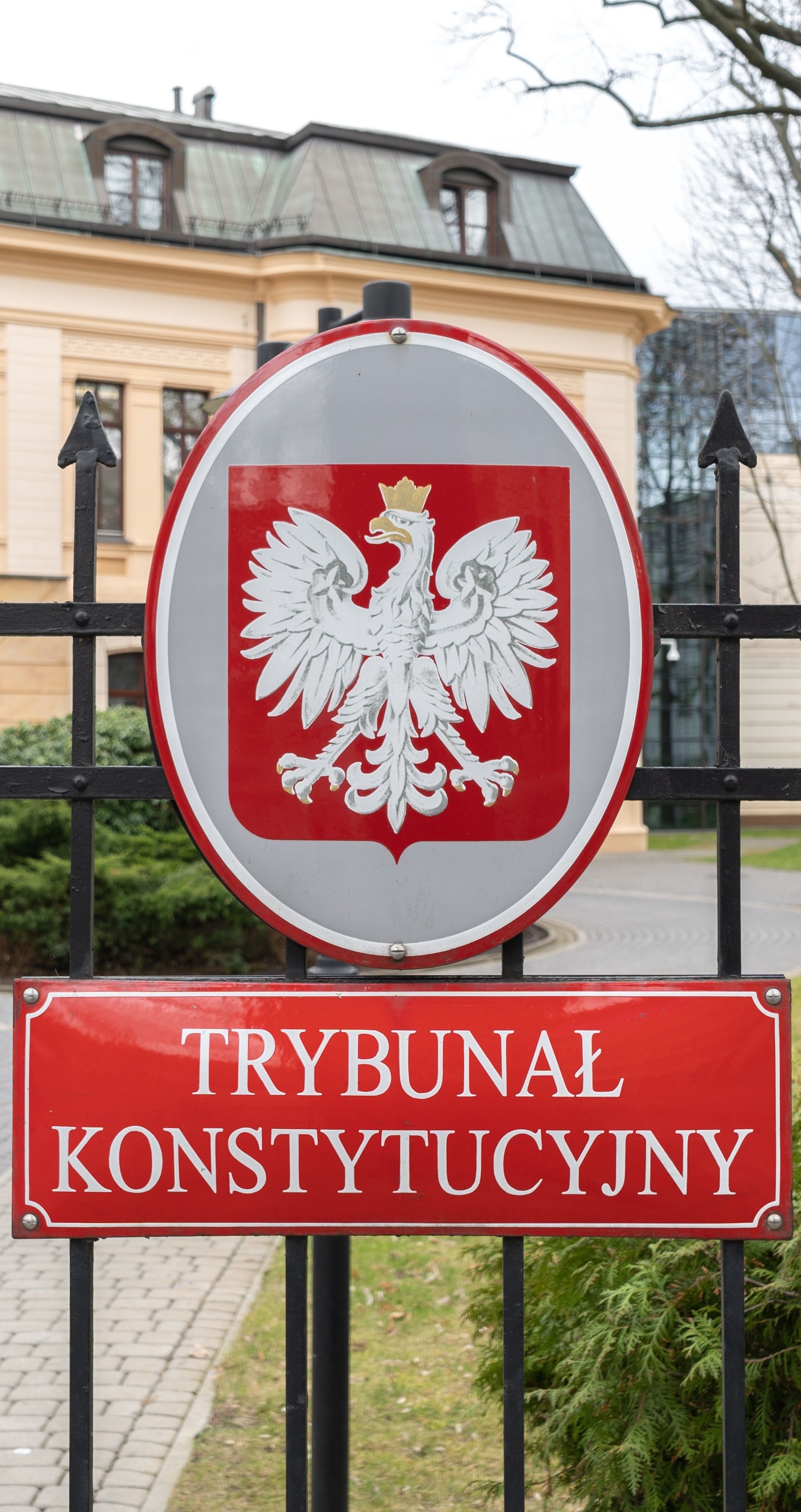 Ślubowanie sędziów Trybunału Konstytucyjnego. Co może prezydent?