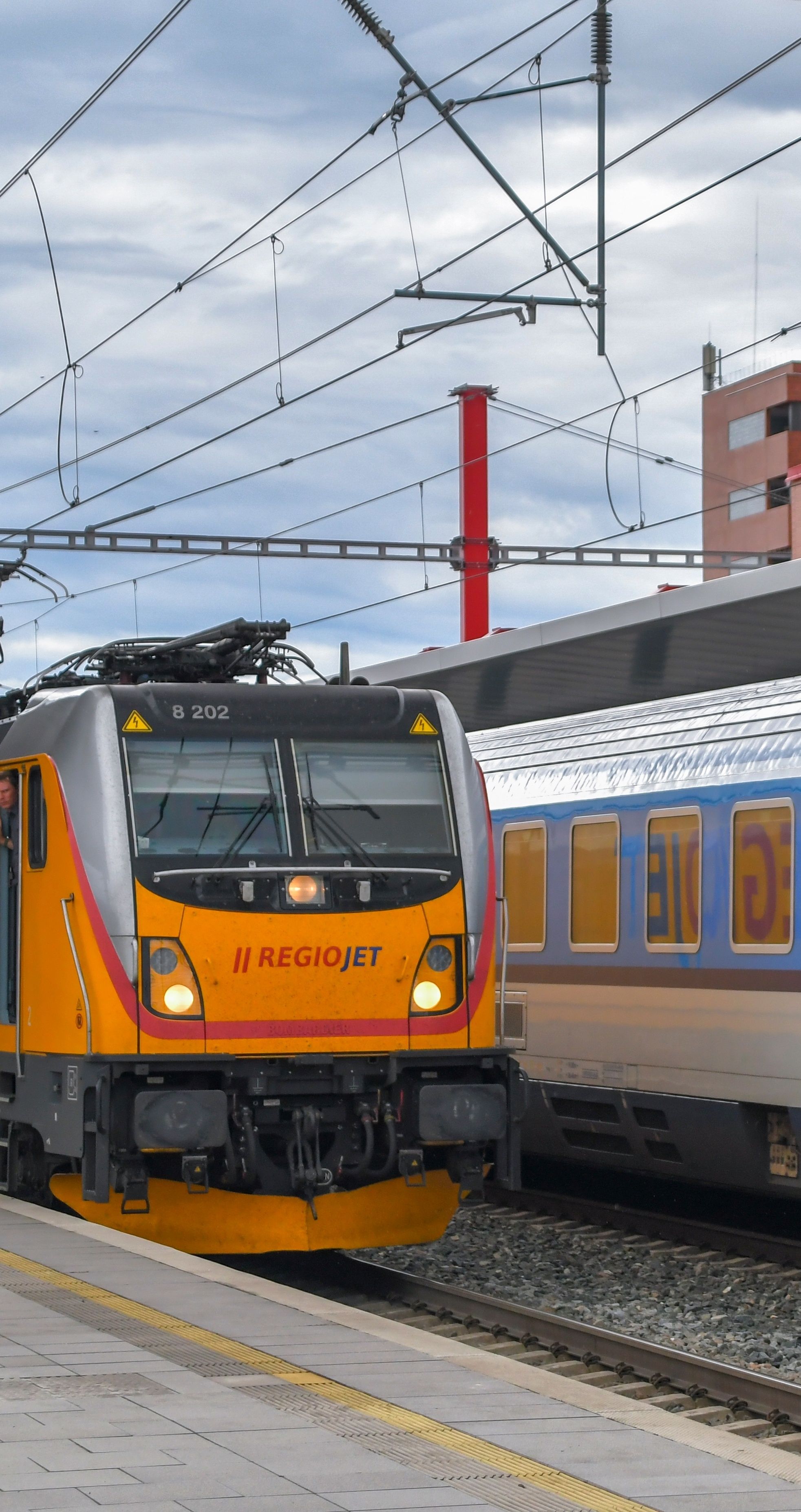 RegioJet odjeżdża z peronu. „Czarny dzień dla polskiej kolei”