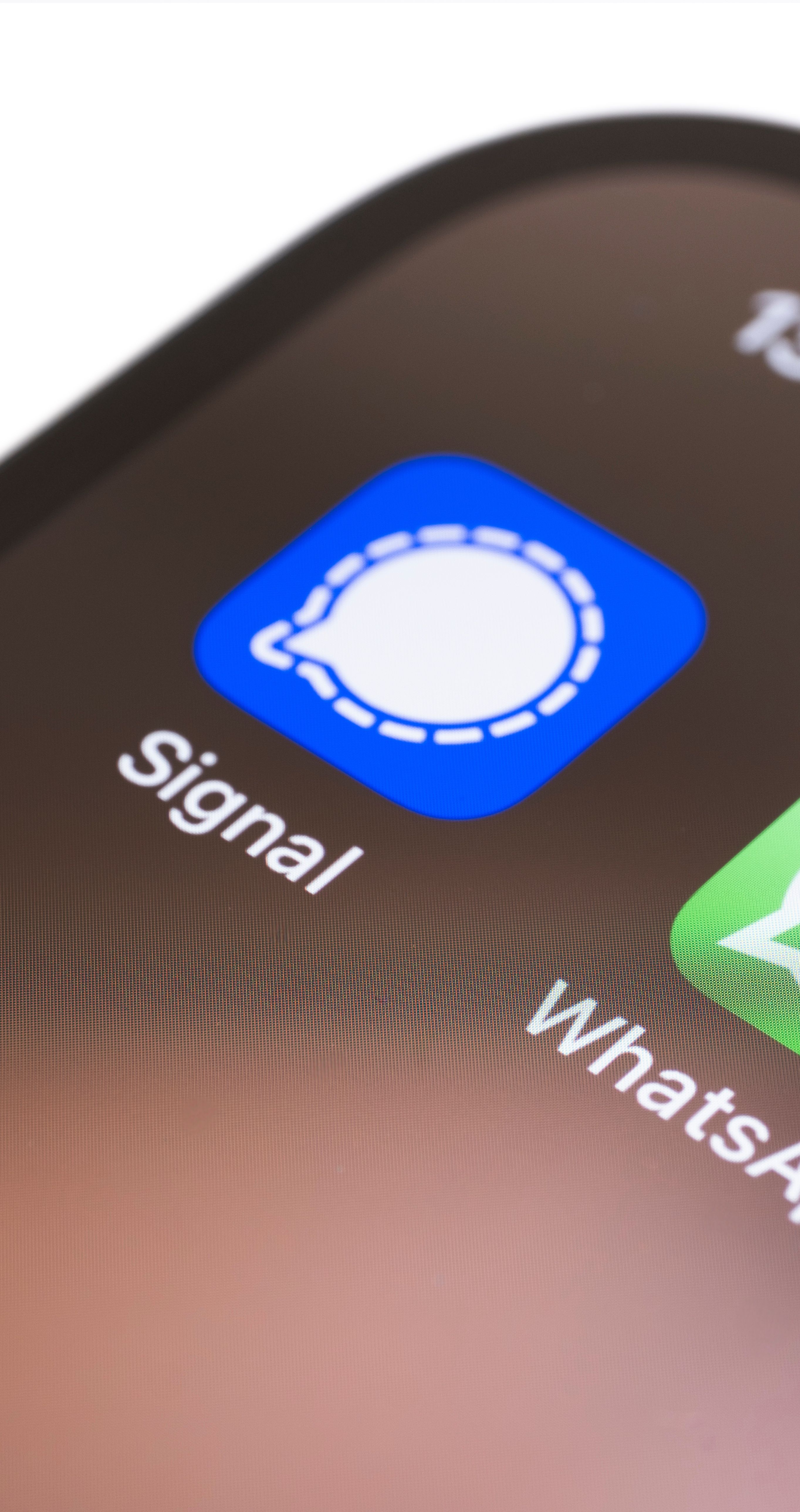 FBI odzyskało usunięte wiadomości z komunikatora Signal na iPhonie