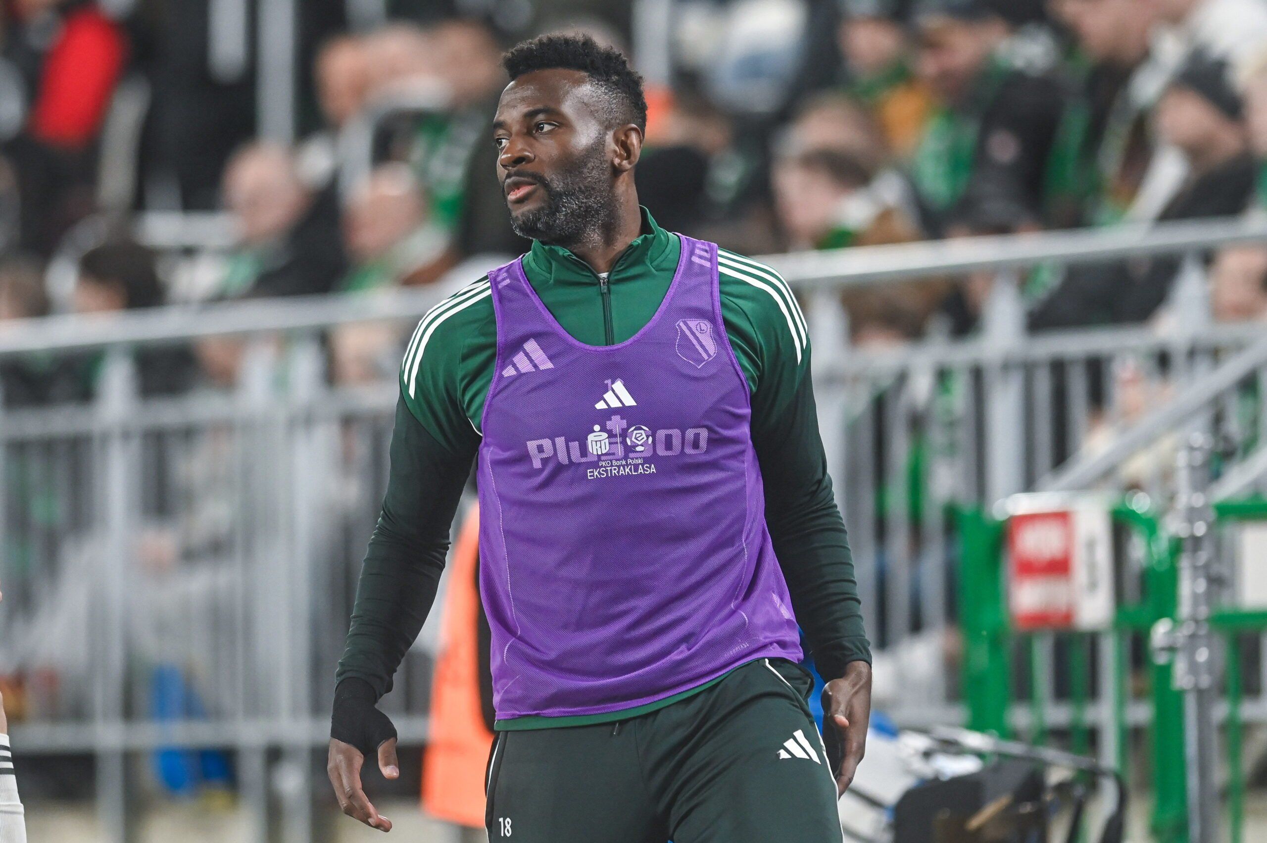 Kontrakt, ławka i rywal. Papszun o przyszłości Nsame w Legii