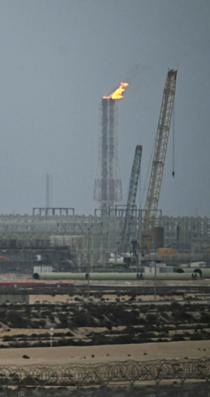 Infrastruktura gazowa i naftowa na Bliskim Wschodzie w ruinie. Zapłacimy za to wszyscy?