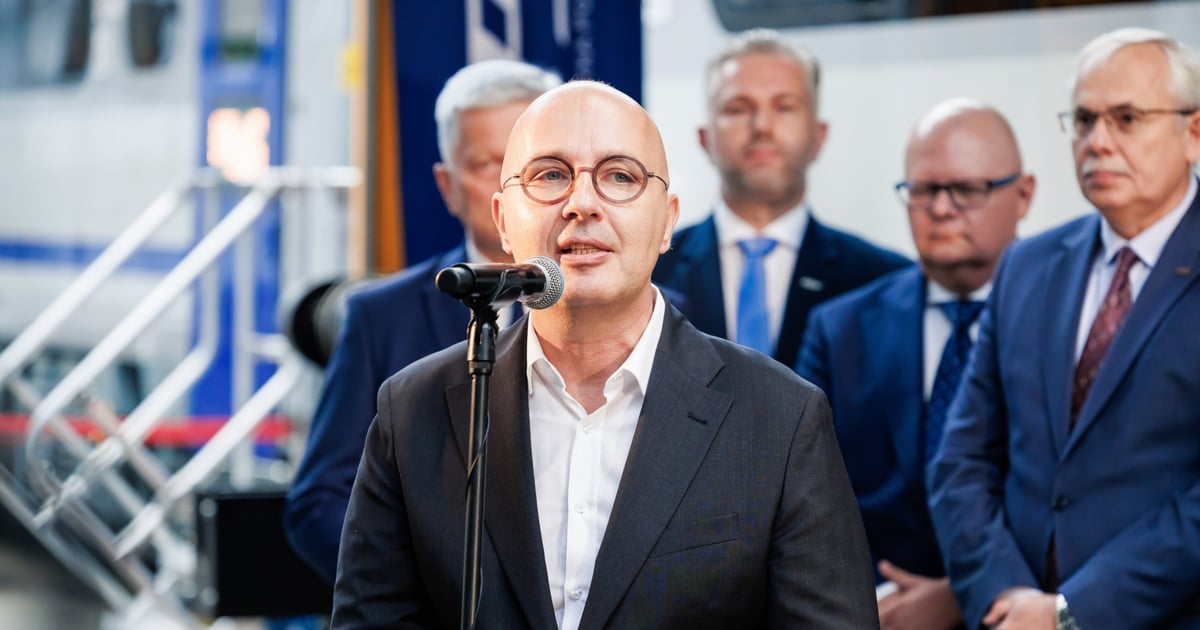 Gorąco po wpisie znanego posła. „Skąd Pan o tym wiedział o 9:47?”. Do gry wchodzi KNF