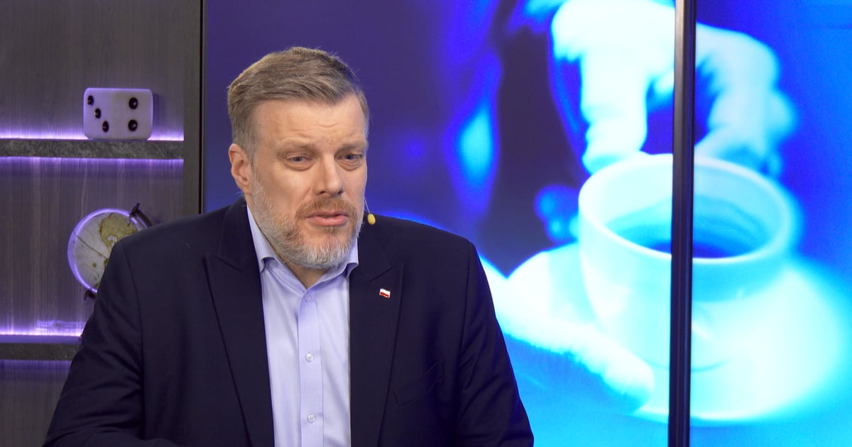 "Ten układ łączą benefity i stołki". Zandberg gościem Porannych Rozmów w Kanale Zero