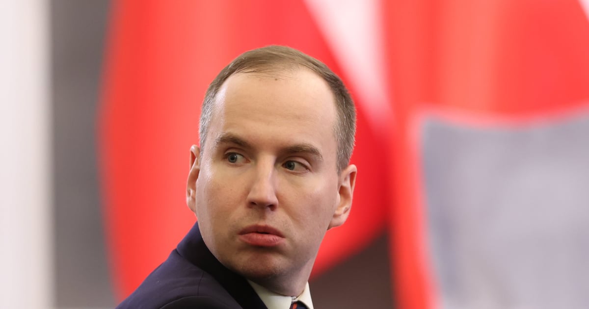 Adam Andruszkiewicz z zarzutami podrabiania podpisów. Polityk twierdzi, że to ”zemsta”