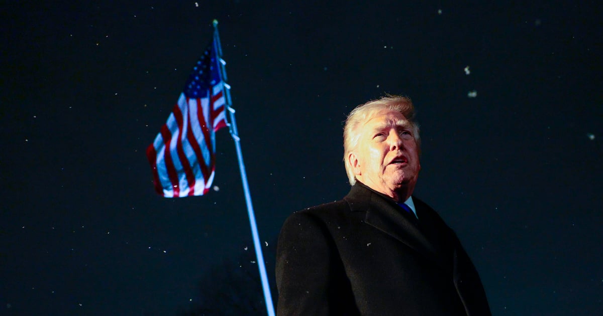 Donald Trump podpisał nowe rozporządzenie. Chodzi o handel bronią, wiemy, kto na tym zyska