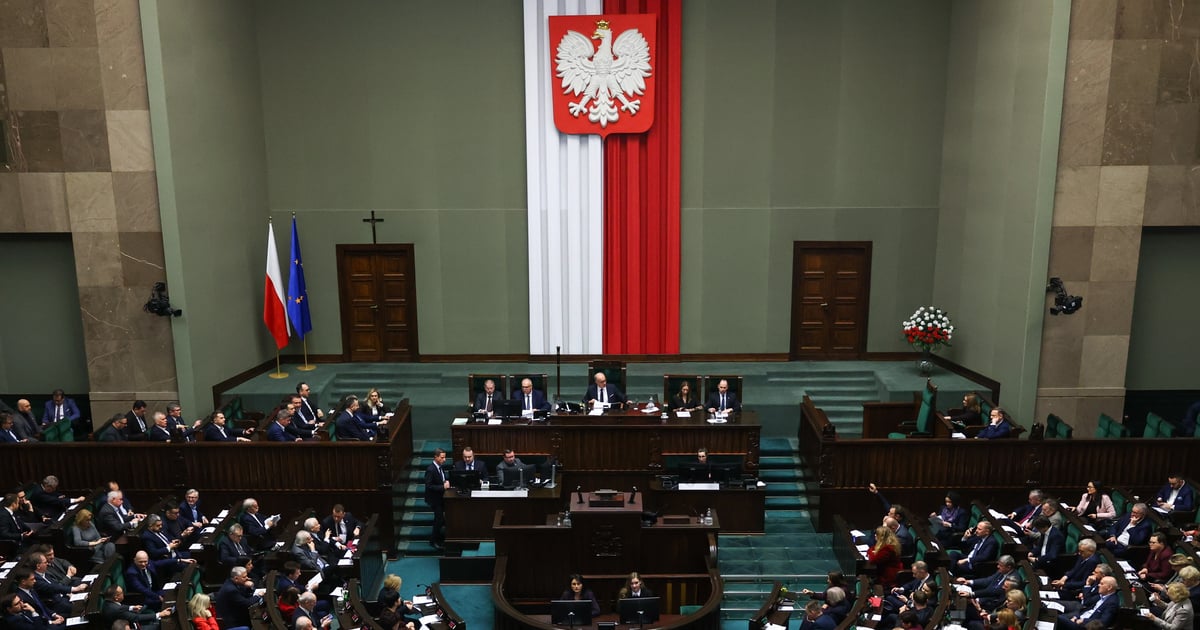 Styczeń miesiącem podwyżek w Sejmie, ale nie wszyscy posłowie się cieszą. Apelują o kolejne