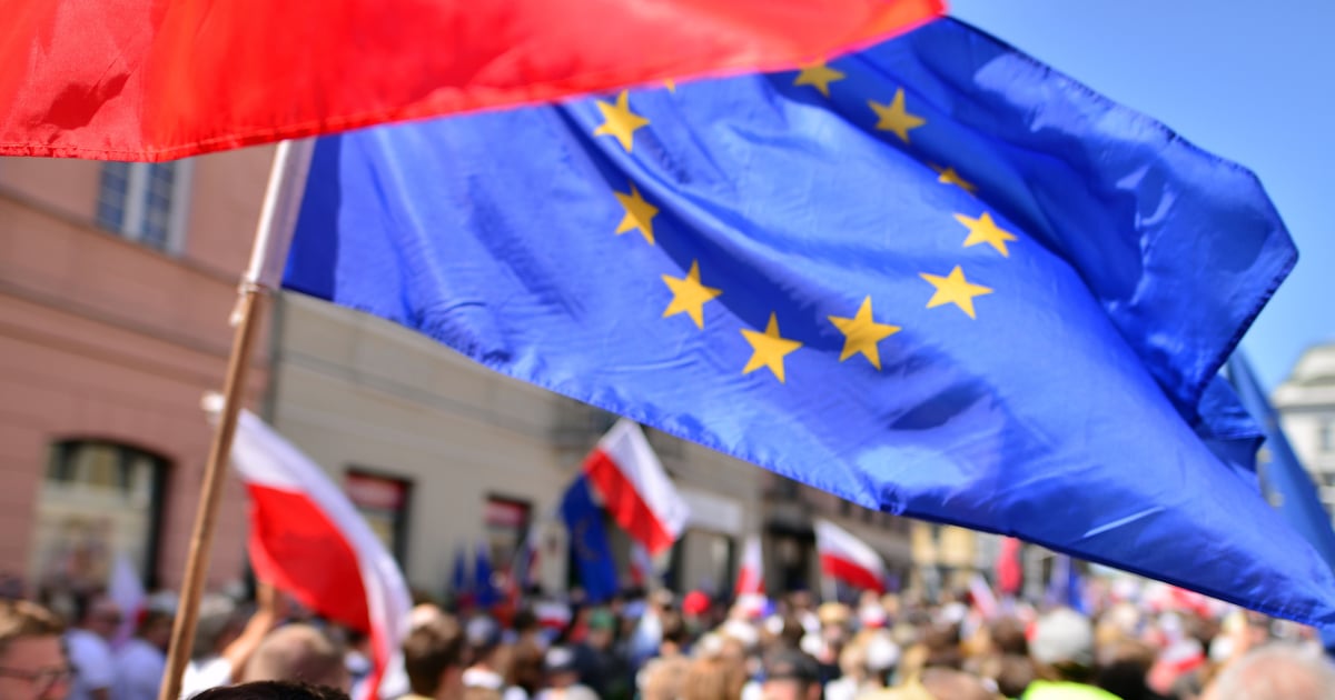 Polacy pozytywnie oceniają członkostwo w Unii Europejskiej. Ale nie wszyscy