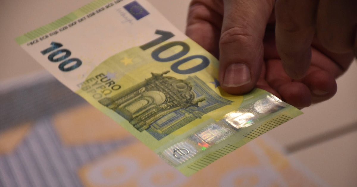 „Rozsądne jest, aby ludzie trzymali trochę gotówki”. Nowe zalecenie Banku Estonii
