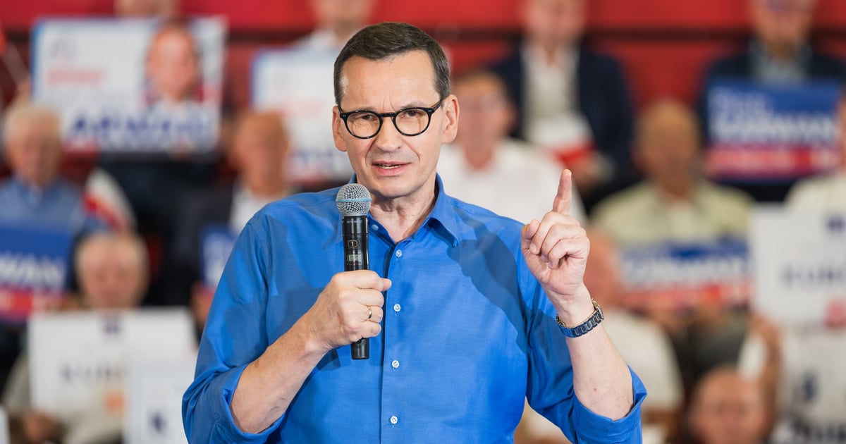 Młodzi dają Morawieckiemu więcej szans. Sondowani przywiązani do obecnej polaryzacji