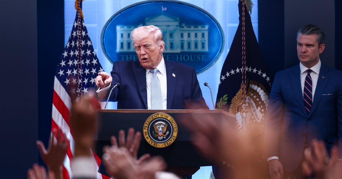 Trump ostro o Iranie. „Nie mają żadnych kart”. Chodzi o cieśninę Ormuz