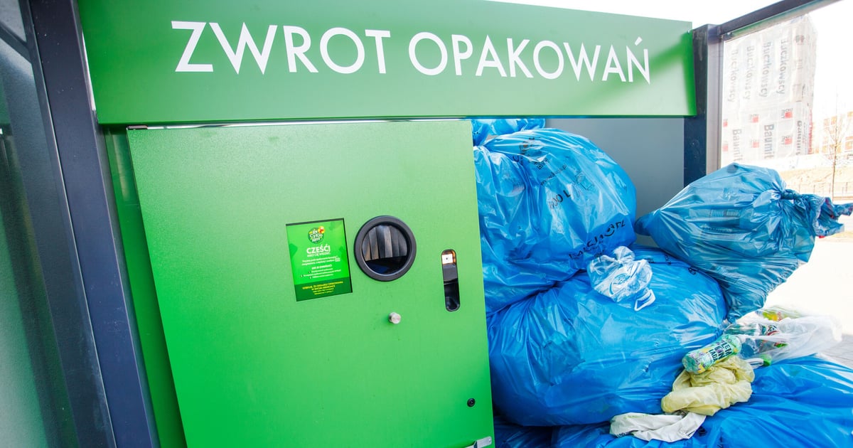 15-latek z Krakowa pobił rekord systemu kaucyjnego. Zebrał 3388 butelek