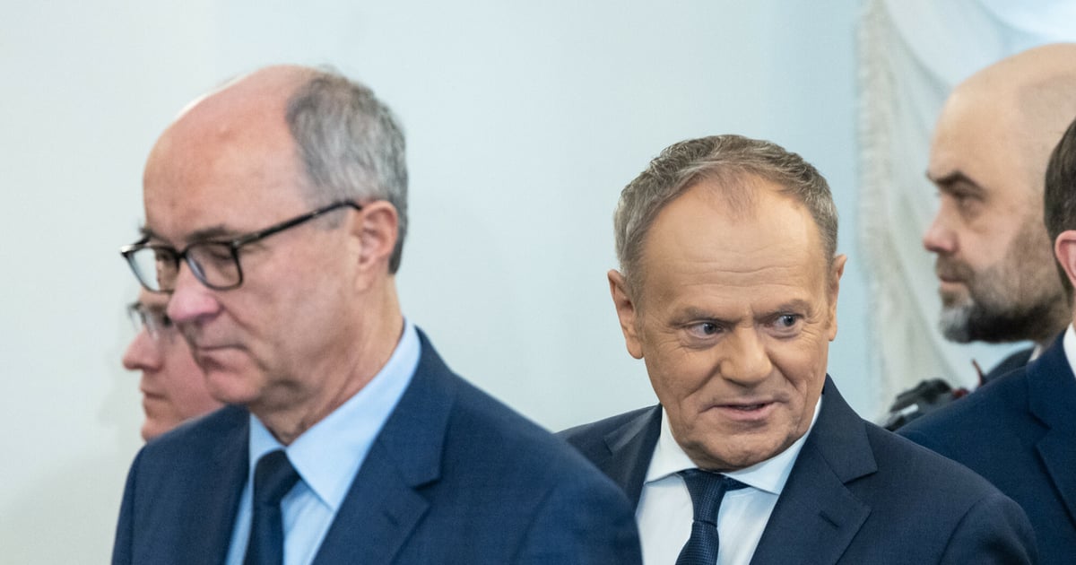 PO utrzyma się przy władzy z jednym koalicjantem. Nowe wyniki sondażu