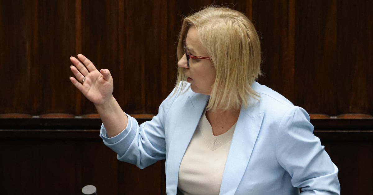 Tusk broni Pauliny Hennig-Kloski. Politolog mówi o wotum nieufności