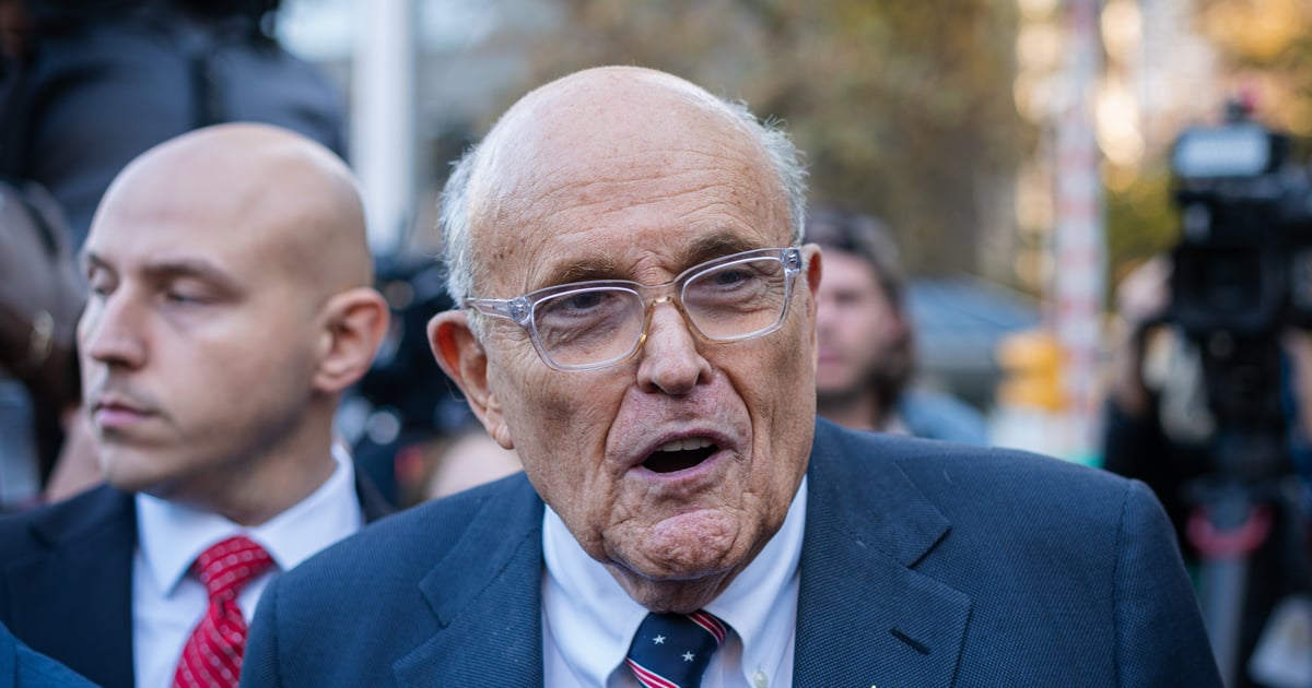 Legenda Nowego Jorku w szpitalu. Rudy Giuliani w stanie krytycznym
