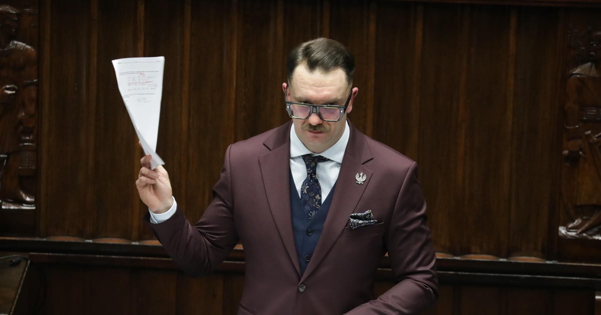 Kilometrówka posła Mejzy. Poseł deklaruje, że codziennie robił 115 km
