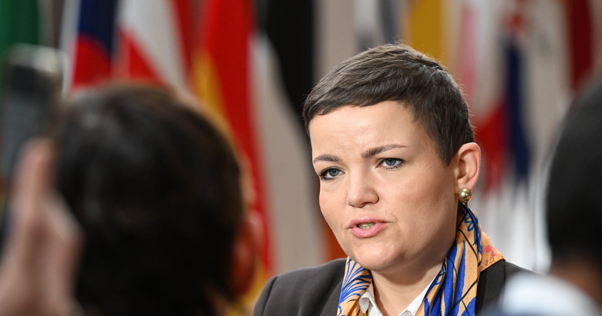 Spacery dendrologiczne, kwiatki i pikniki nad Wisłą. Za tym wszystkim stała obecna minister kultury