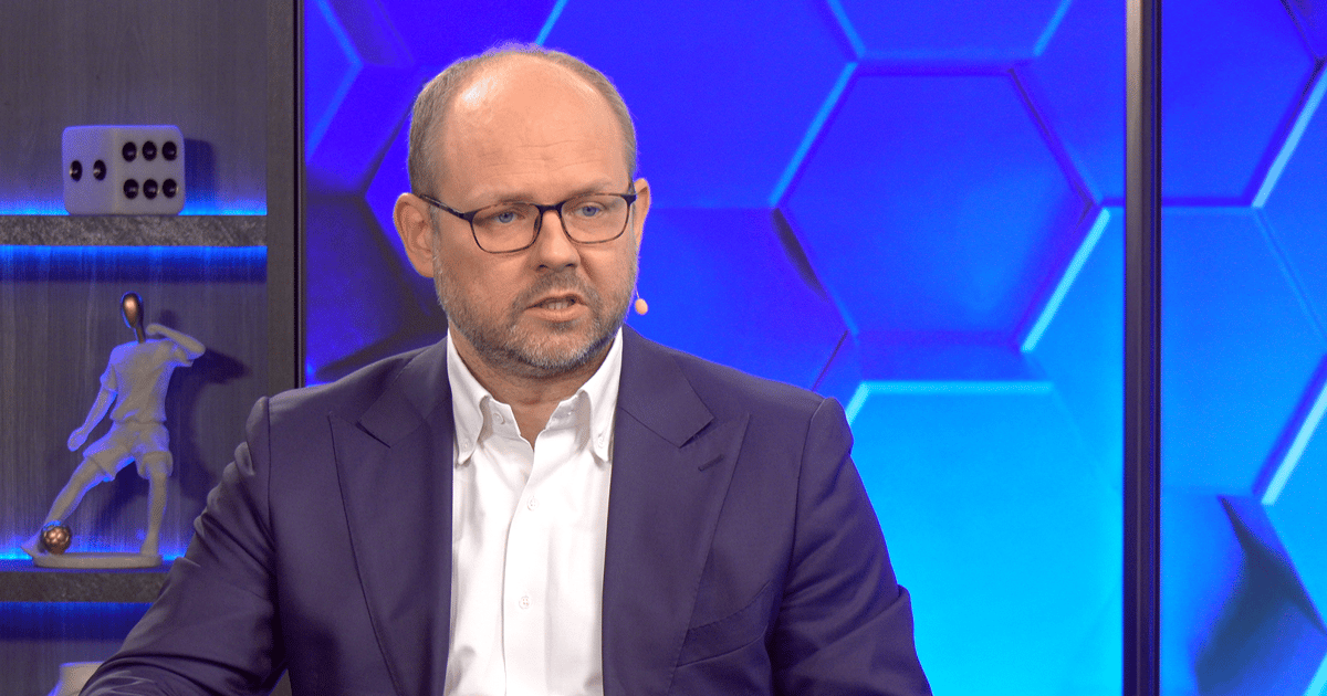 „Nie zawsze wynika to z wielkich zasług”. Przydacz tłumaczy, dlaczego Zełenski otrzymał order