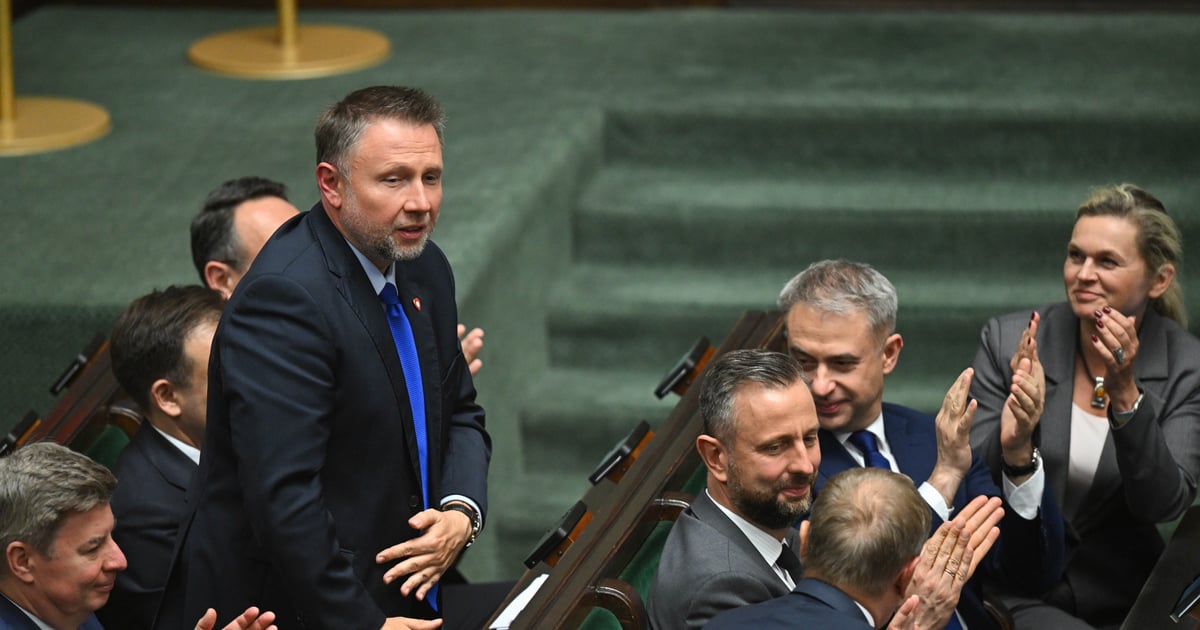 „Każdy przestępca boi się policjanta”. Sejm zdecydował w sprawie wotum nieufności wobec Kierwińskiego