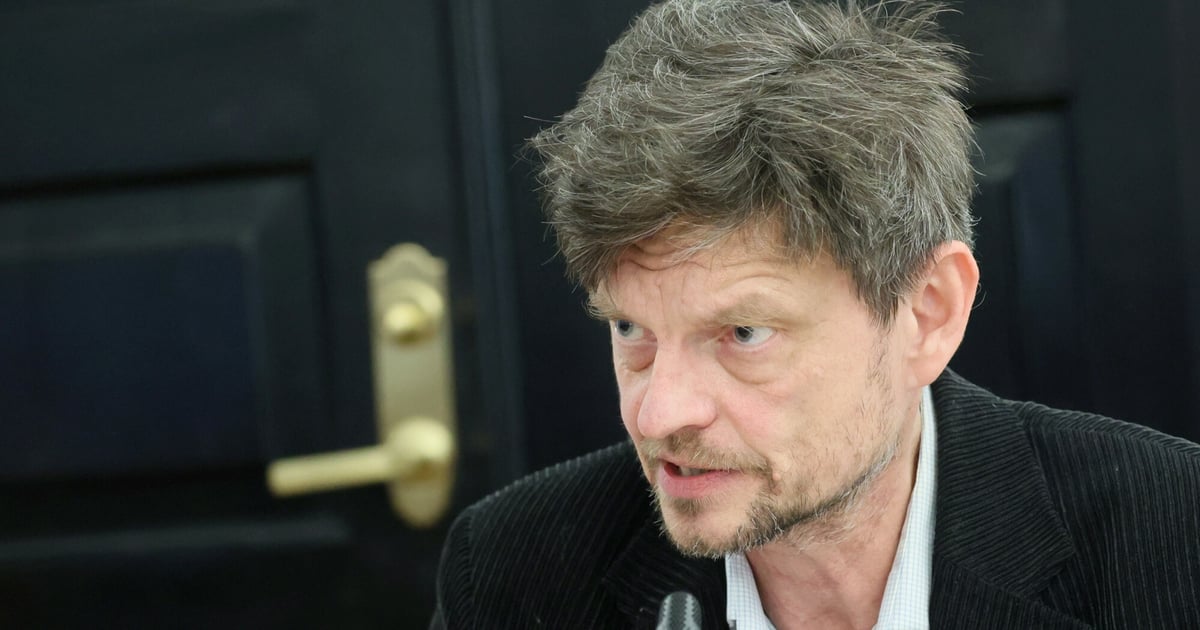 Obrońca dziennikarza Krasowskiego mocno o zatrzymaniu. „Na ciele miał ślady pogryzień od pluskiew”