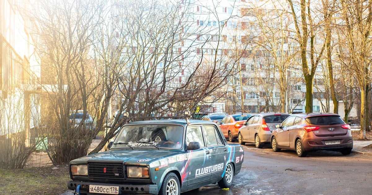 Benzyna staje się luksusem? Rosjanie ustawiają się w kolejkach po instalacje LPG