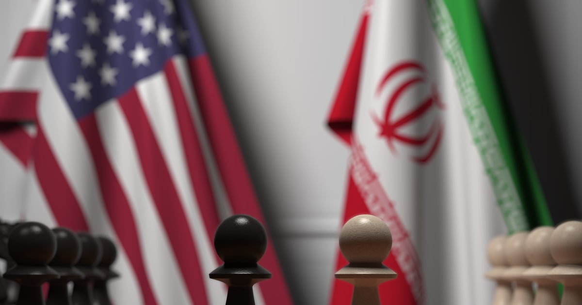 Nocne naloty USA na Iran. Teheran już odpowiedział ogniem. Co z ropą?