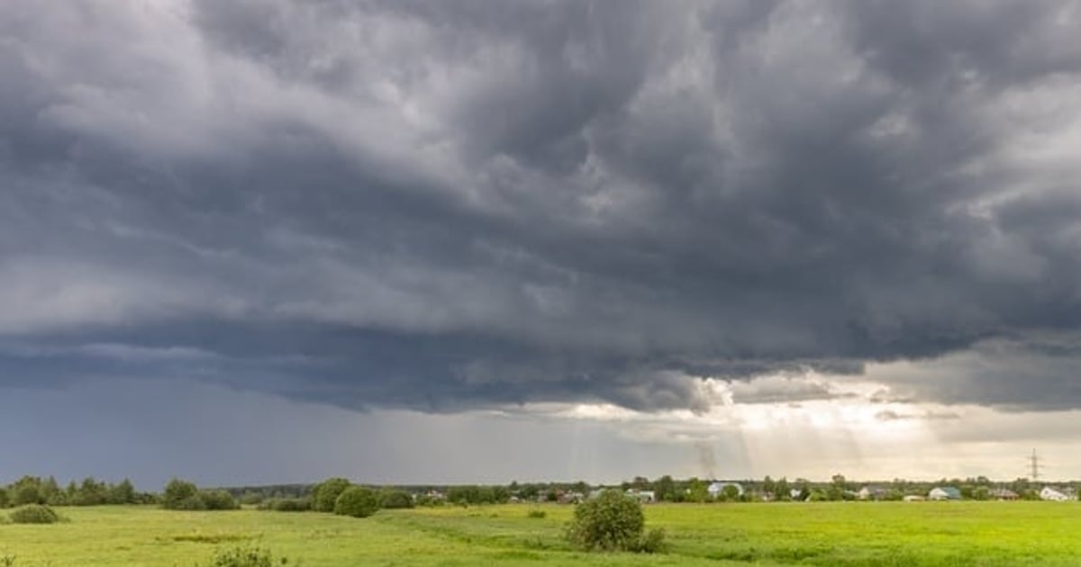 Do 34 stopni, a chwilę później grad i wichury do 85 km/h. IMGW wydało alerty dla połowy kraju