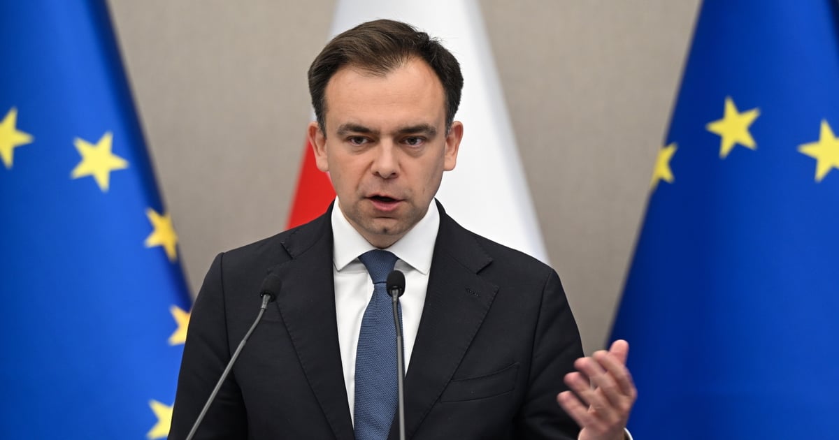 „Sorry Polaczki, będziecie żreć gruz, bo szlachta poinwestowała w beton”. Śpiewak krytykuje Domańskiego ws. mieszkań