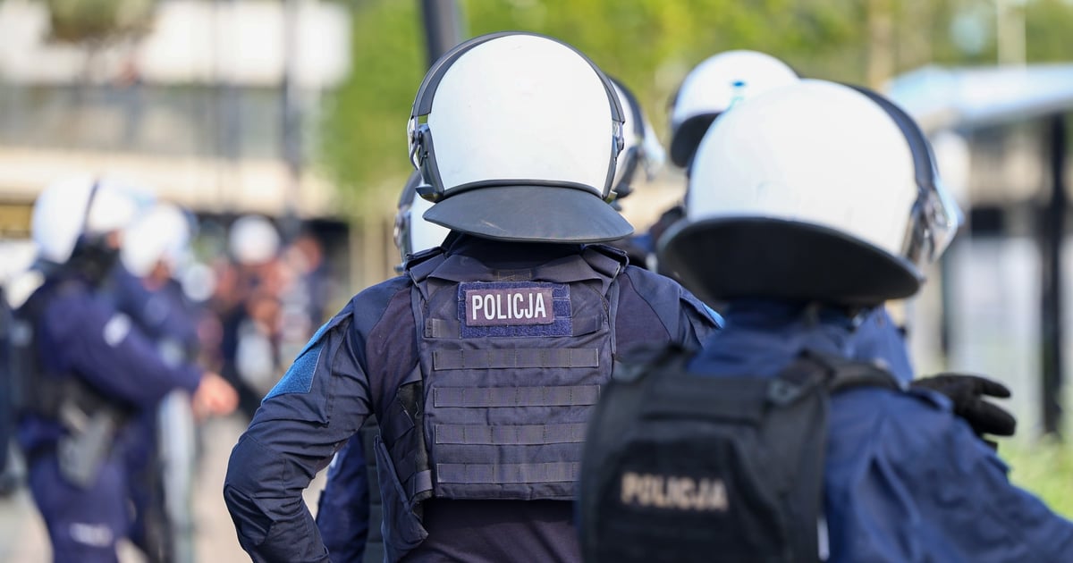 Nalot policji na domy, mieszkania i hostele. Zatrzymano 78 poszukiwanych